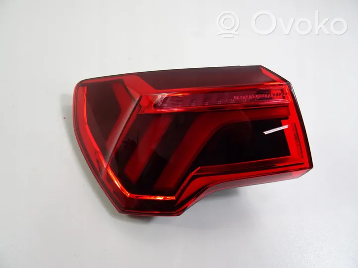 Audi Q3 F3 Galinis žibintas kėbule 83A945091B