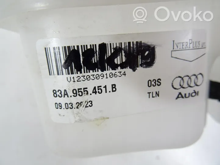 Audi Q3 F3 Zbiornik płynu do spryskiwaczy szyby przedniej / czołowej 83A955453B