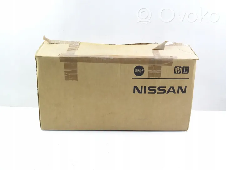 Nissan Qashqai Galinis žibintas kėbule 265504EA0A