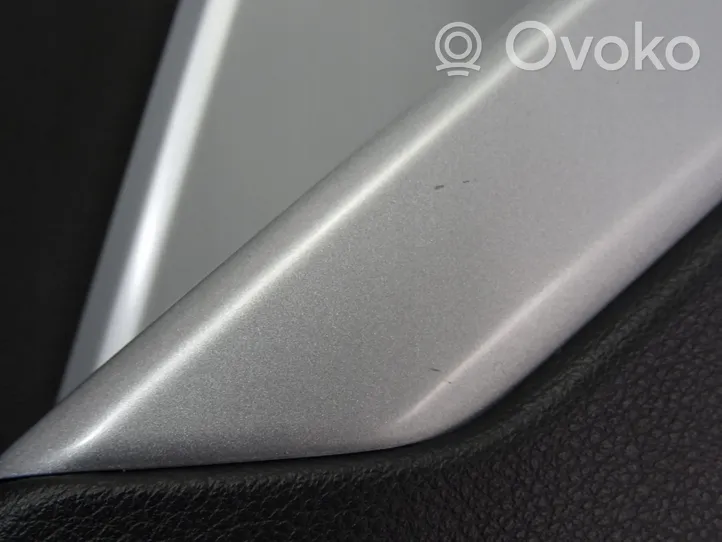 Audi Q3 F3 Rivestimento del pannello della portiera anteriore 