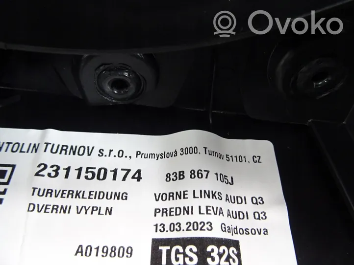 Audi Q3 F3 Apmušimas priekinių durų (obšifke) 