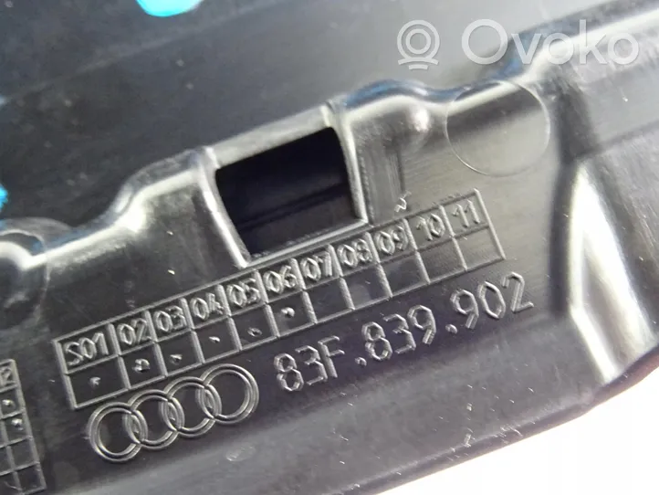 Audi Q3 F3 Rivestimento portiera posteriore (modanatura) 