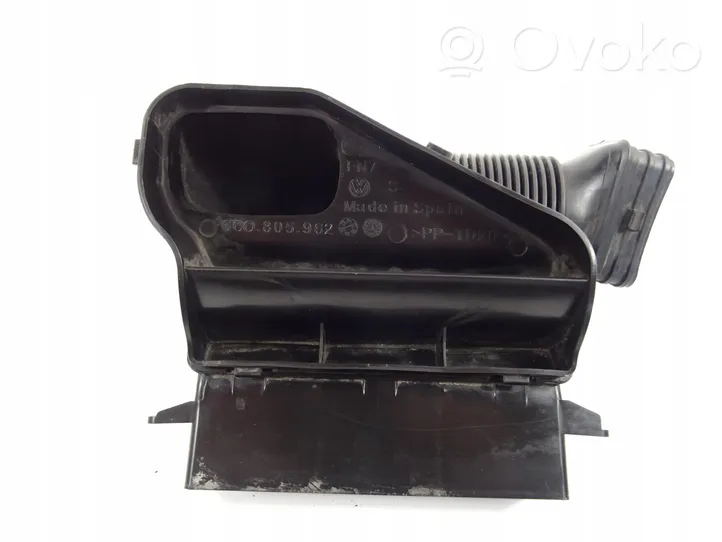 Skoda Rapid (120G, 130G, 135G) Radiator trim 6C0805971A