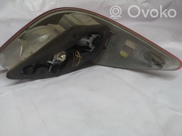 Mercedes-Benz R W251 Lampa tylna A2518200364