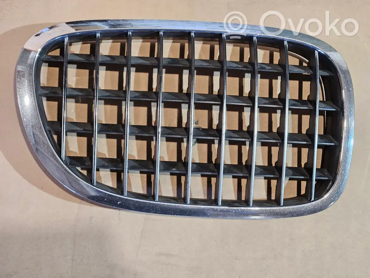 BMW 7 F01 F02 F03 F04 Front grill 7203198