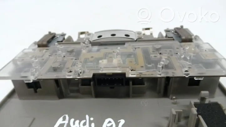 Audi A2 Projecteur 