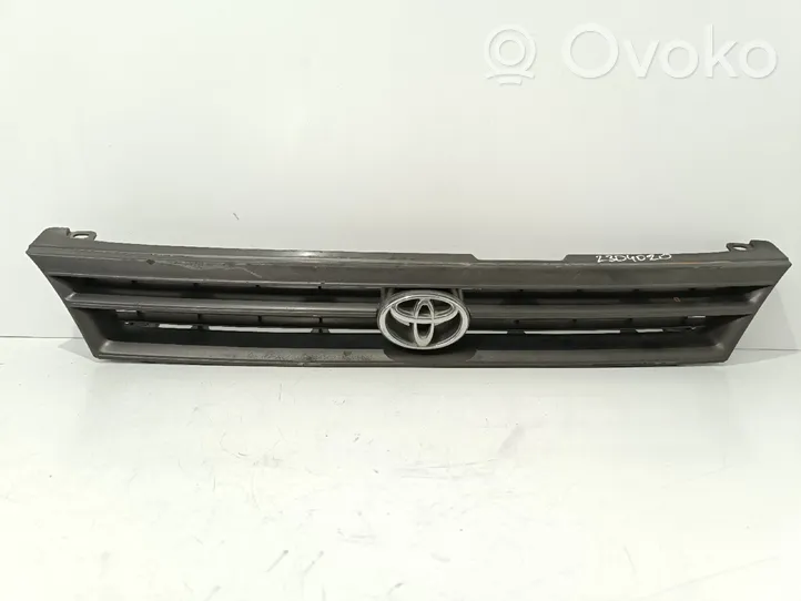 Toyota Corolla E100 Grille de calandre avant 