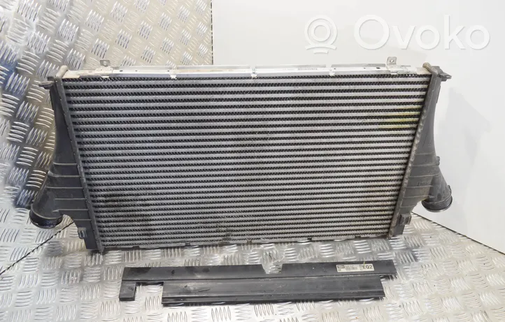 Opel Signum Radiador intercooler 13183783