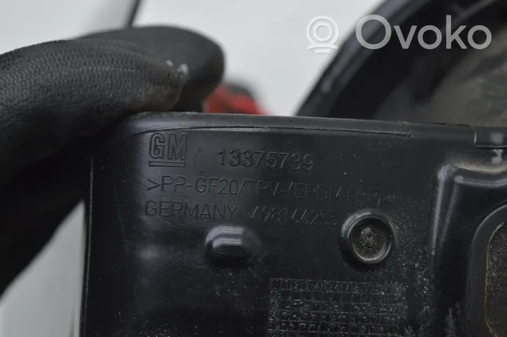 Opel Astra J Serratura del tappo del serbatoio del carburante 