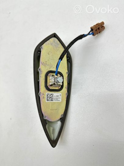 Opel Astra K Antena radiowa 39064587