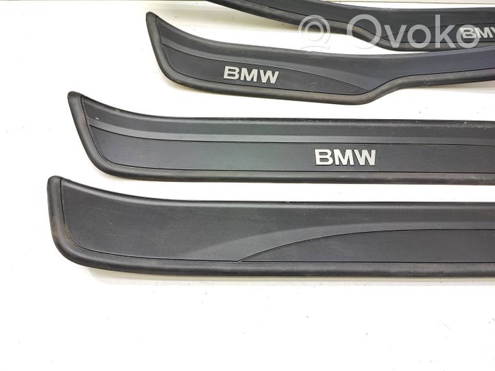 BMW 3 E90 E91 Listwa progowa przednia 7060279