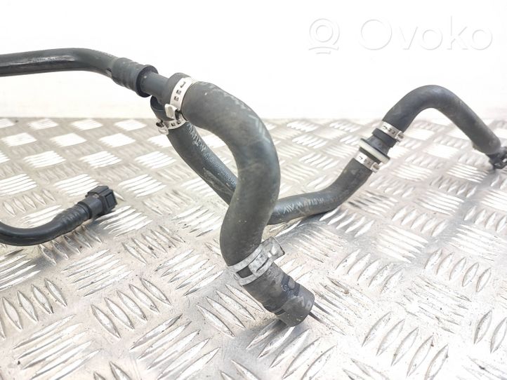 Opel Astra J Vacuum line/pipe/hose 13350870