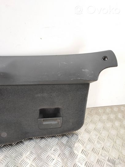 Opel Signum Garniture de couvercle de coffre arriere hayon 13177992