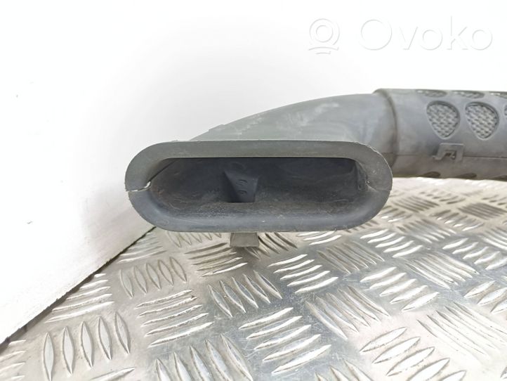 Opel Vectra C Oro paėmimo kanalo detalė (-ės) 9177097