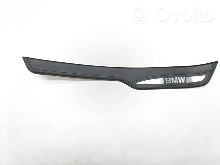 BMW 3 E90 E91 Etuoven kynnyksen suojalista 7172295