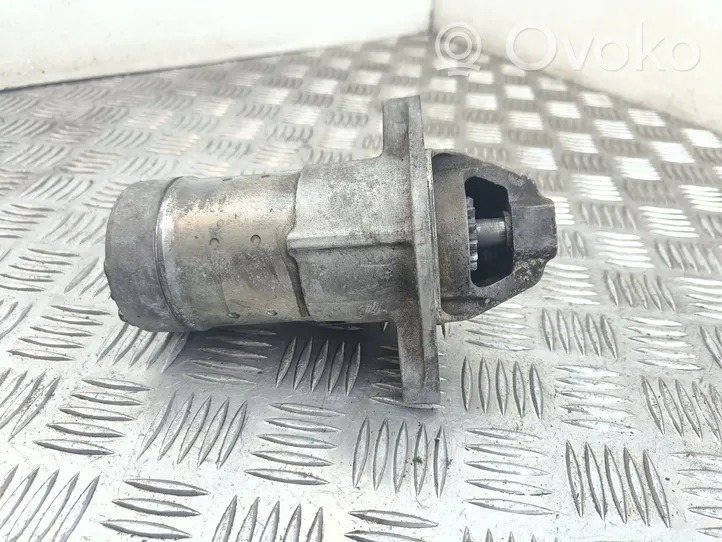 Opel Astra J Starter motor 8980147432