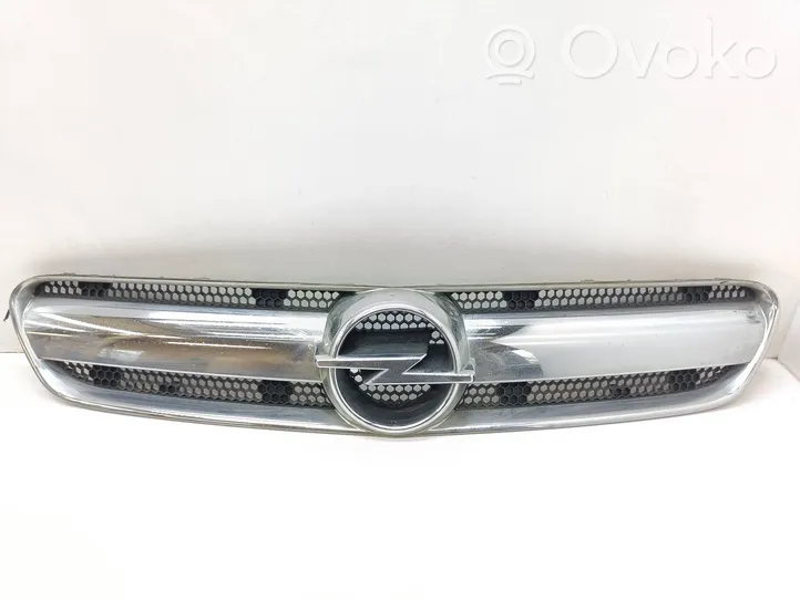 Opel Vectra C Front grill 13123491