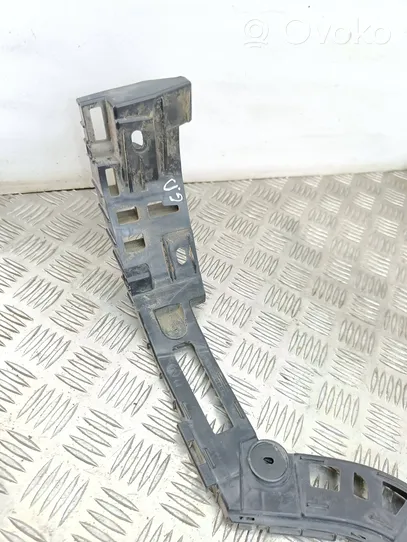 Volkswagen PASSAT B7 Soporte de montaje del parachoques trasero 3AF807394