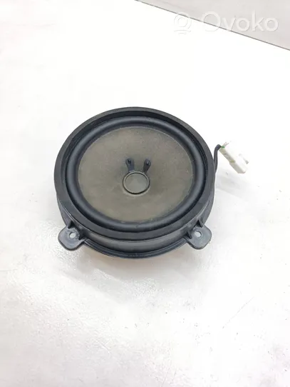 Opel Antara Enceinte de porte arrière 96673592