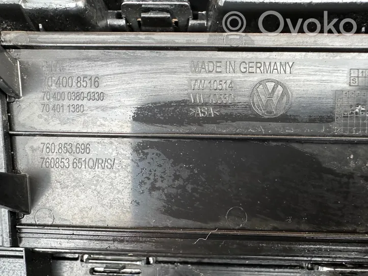 Volkswagen Touareg III Griglia superiore del radiatore paraurti anteriore 760853651