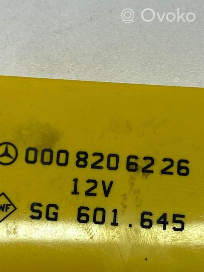 Mercedes-Benz SL R129 Istuimen lämmityksen rele 0008206226