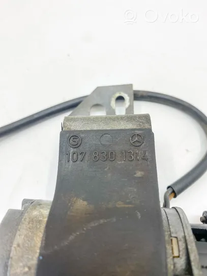 Mercedes-Benz SL R107 Pompe à eau de liquide de refroidissement 1078301314