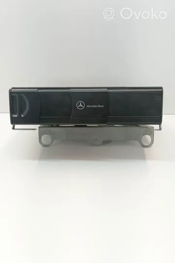 Mercedes-Benz SL R230 CD/DVD-vaihdin A0028206289