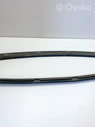 Mercedes-Benz SL R129 Rivestimento del vetro della portiera A1296900280