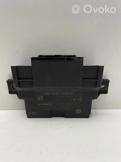 Audi A4 S4 B9 Moduł sterowania Gateway 4M1907468D