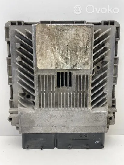 Audi A7 S7 4G Dzinēja vadības bloks 4G0907552D