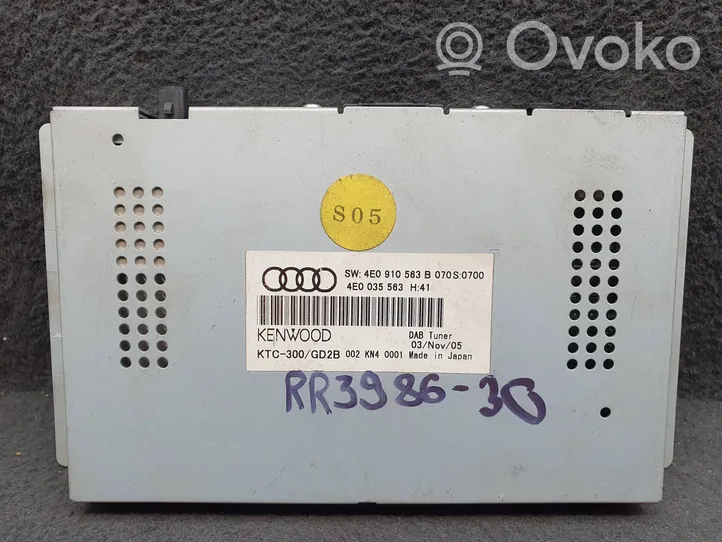 Audi Q7 4L Panel / Radioodtwarzacz CD/DVD/GPS 4E0910563B