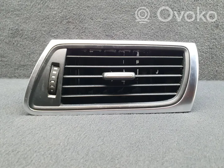 Audi A7 S7 4G Copertura griglia di ventilazione laterale cruscotto 4G8820902