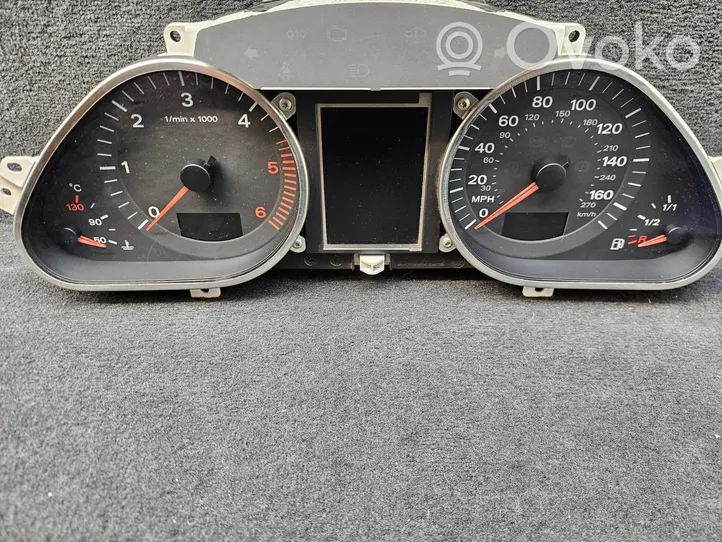 Audi Q7 4L Speedometer (instrument cluster) 4L0920980G