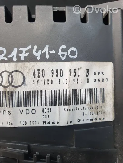 Audi A8 S8 D3 4E Compteur de vitesse tableau de bord 4E0920951B