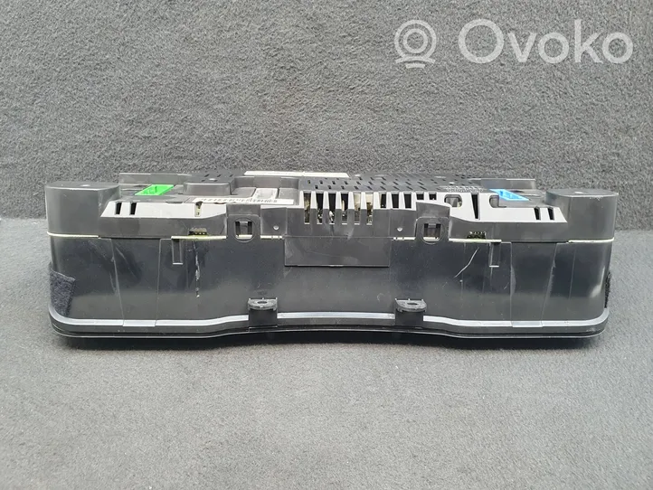 Audi A4 S4 B5 8D Tachimetro (quadro strumenti) 8D0920931D