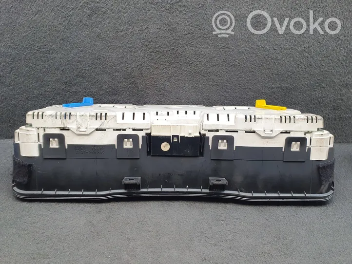 Audi A4 S4 B5 8D Speedometer (instrument cluster) 8D0919034B