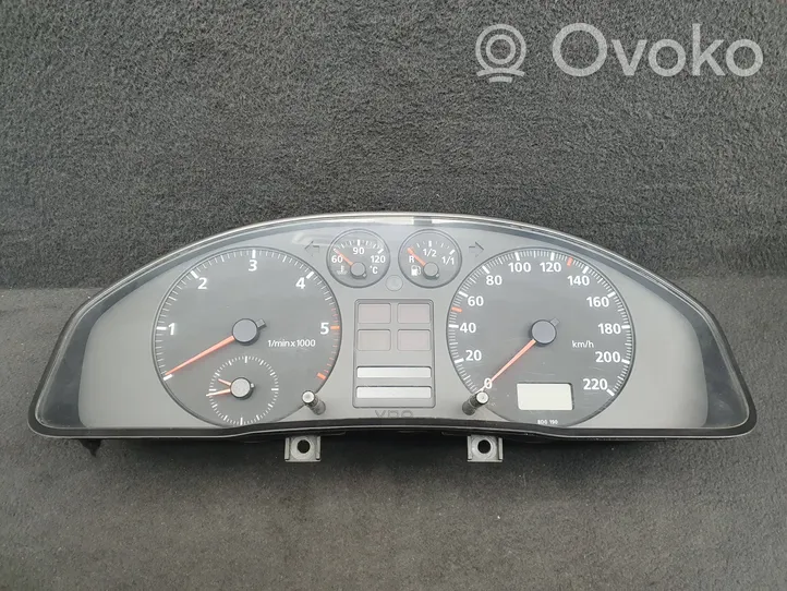 Audi A4 S4 B5 8D Speedometer (instrument cluster) 8D0919033A