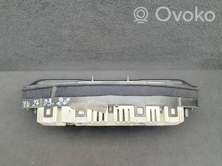 Audi A4 S4 B5 8D Speedometer (instrument cluster) 8D0919033F