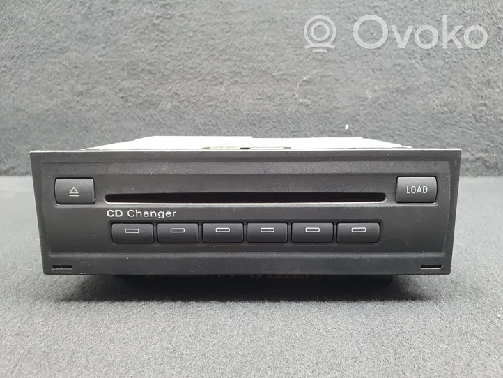 Audi A6 S6 C6 4F Zmieniarka płyt CD/DVD 4E0035111A