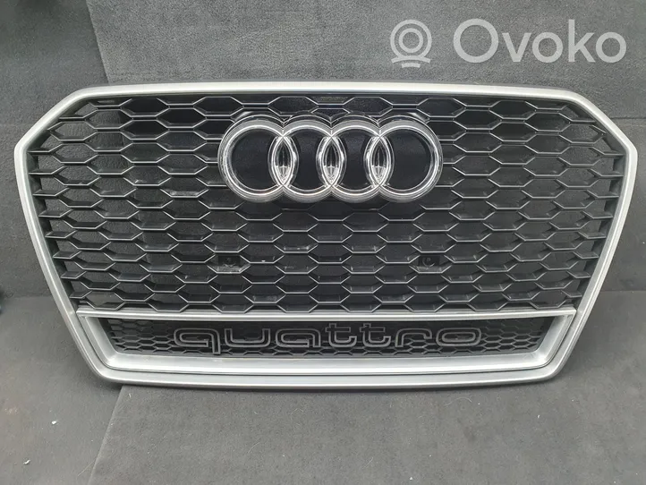 Audi RS6 C7 Grotelės priekinės 4G0853653N