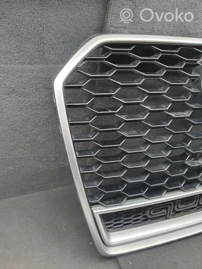 Audi RS6 C7 Front grill 4G0853653N