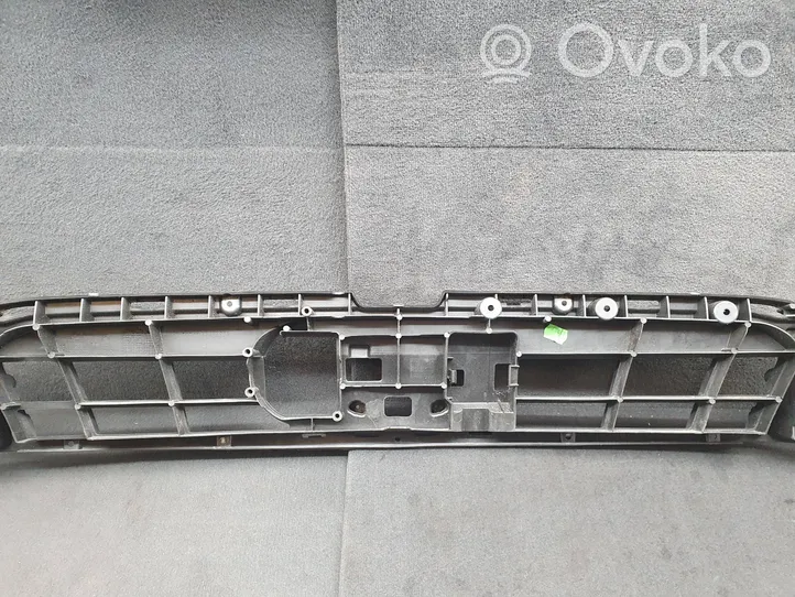 Audi A7 S7 4G Panel mocowania chłodnicy 4G8807233C