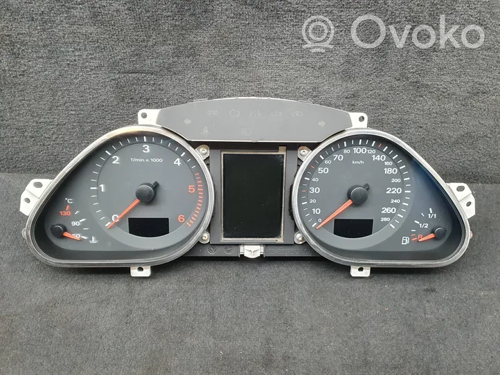 Audi A6 S6 C6 4F Speedometer (instrument cluster) 4F0920932D