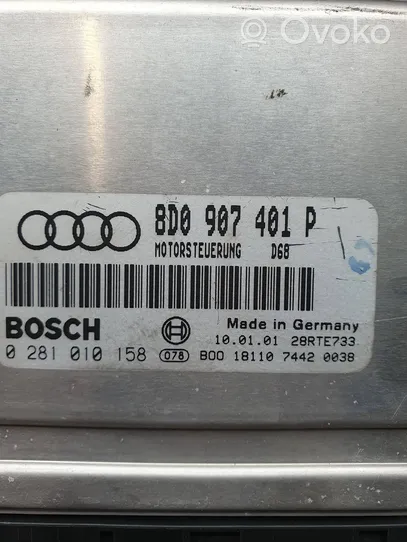 Audi A4 S4 B5 8D Variklio valdymo blokas 8D0907401P