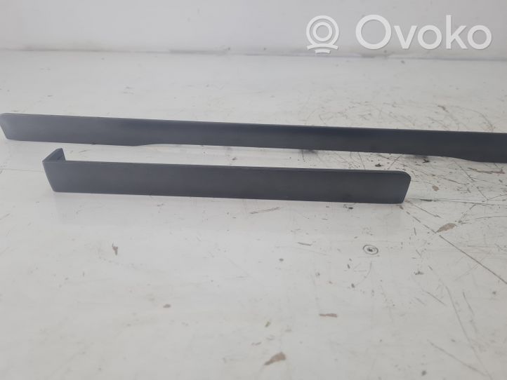 Seat Alhambra (Mk1) Rivestimento del pannello 7M3857222