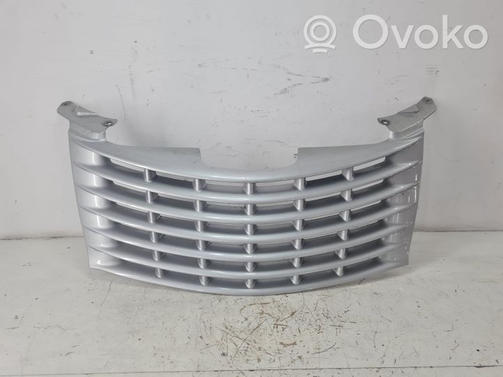 Chrysler PT Cruiser Maskownica / Grill / Atrapa górna chłodnicy 