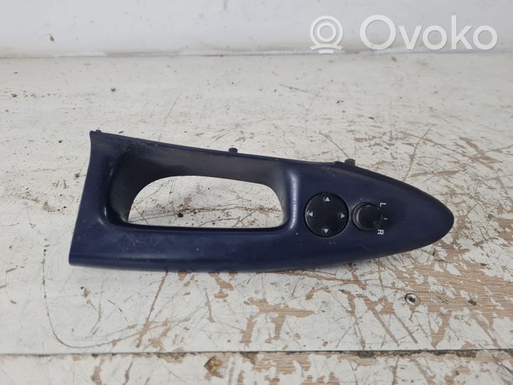 Audi A4 S4 B5 8D Wing mirror switch 8D0959565A