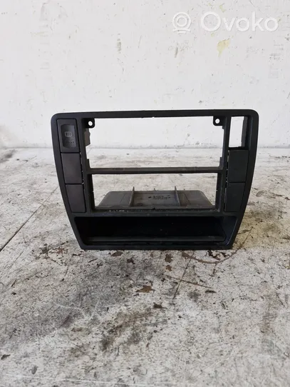 Volkswagen PASSAT B5 Console centrale, commande chauffage/clim 3B0858069