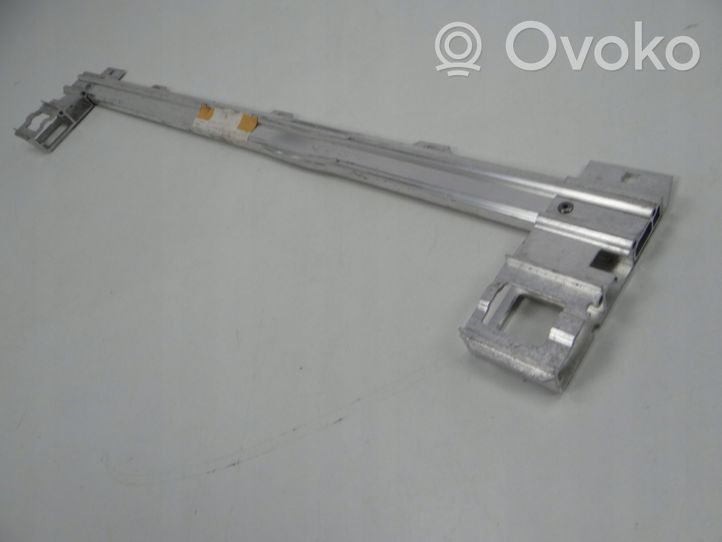 BMW 2 F46 Traverse inférieur support de radiateur 7301605