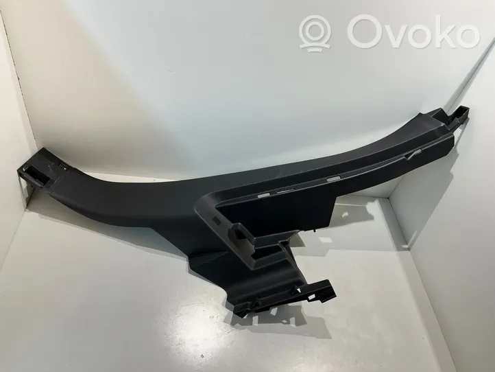 Audi Q8 Takaoven kynnyksen suojalista 4M8867768